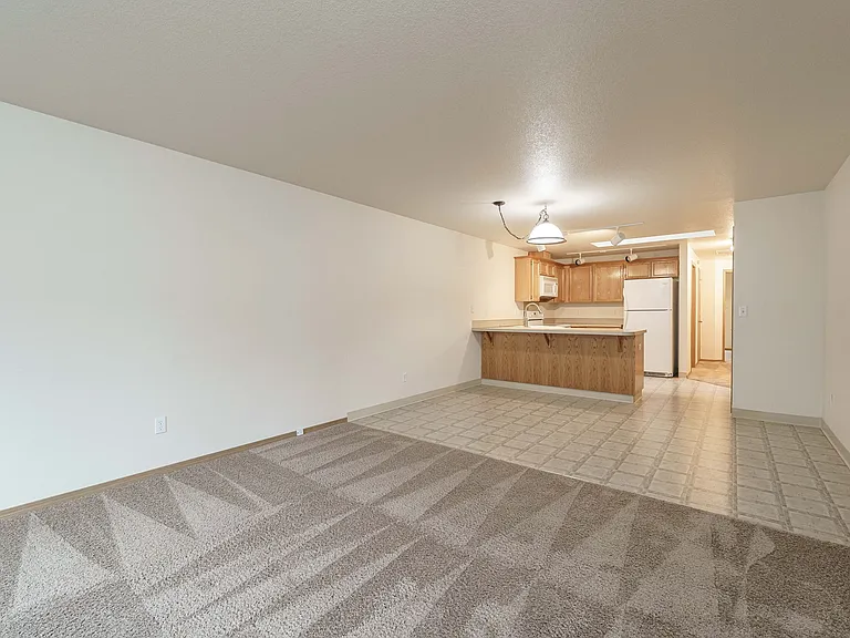 11703 NE 32nd St #11703 — Photo 3