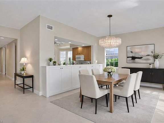 4th image of 714 Regency Reserve CIR #3201