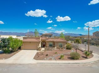 5700 Wales Dr, Sunland Park, NM 88008