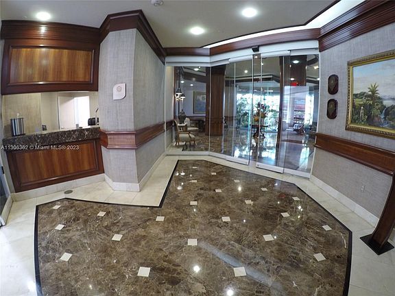 2nd image of 20185 E Country Club Dr APT Ts-9