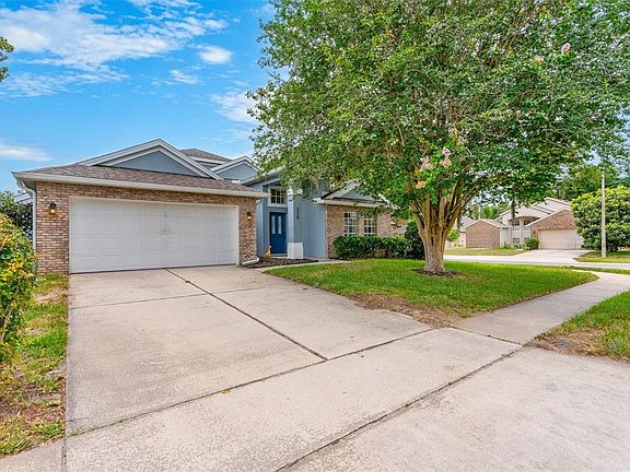 2nd image of 328 View Ct