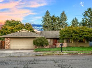 2888 NE Liberty Ave, Gresham, OR 97030