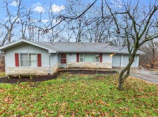 1211 W Cape Rock Dr, Cape Girardeau, MO 63701
