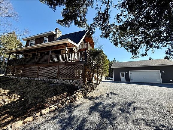 3rd image of 70 Colton Brook Rd