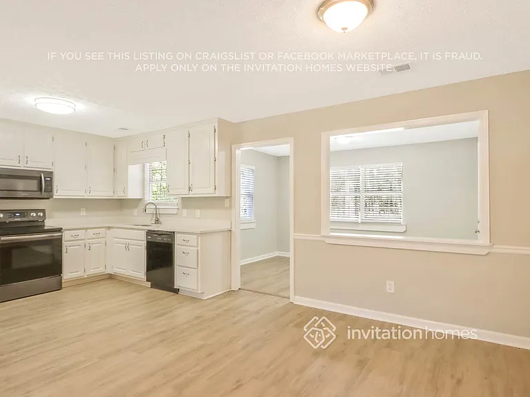 230 Chimney Ct — Photo 12