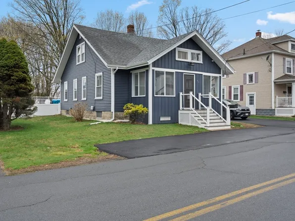 43 Brown St, Haverhill, MA 01830