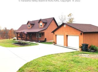 4509 Steele Ridge Rd, Red House, WV 25168