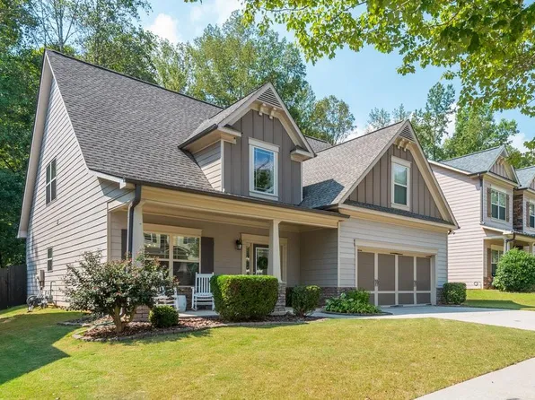 4263 Creekrun Cir, Buford, GA 30519