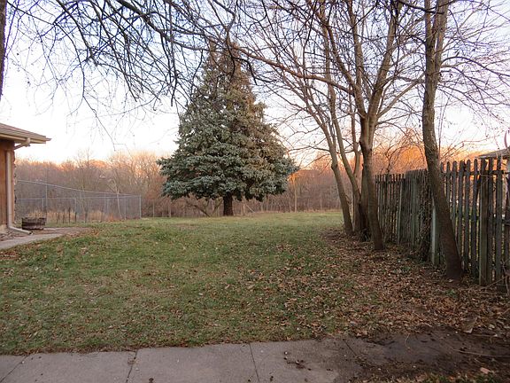 3rd image of 2151 293rd Ln