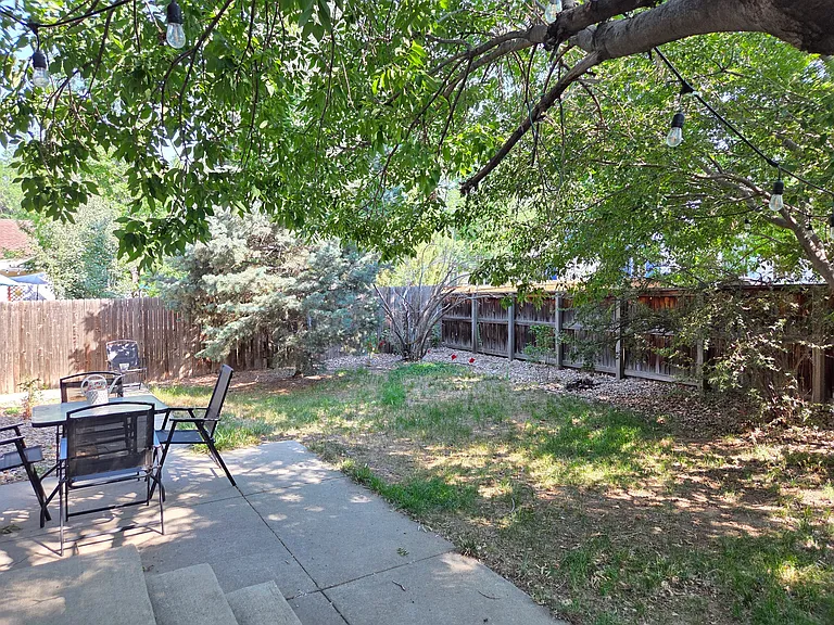 1804 Clark Dr — Photo 12