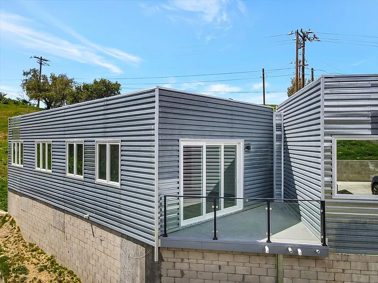 990 Alta Vista Rd — Photo 20