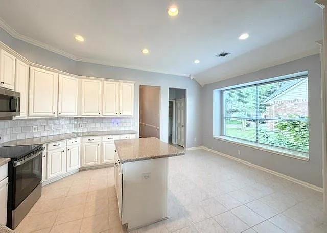 23639 Hawkins Creek Ct — Photo 13