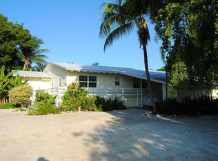 696 Sands Rd, Big Pine Key, FL 33043