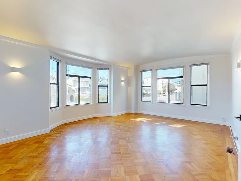 8045 Geary Blvd #102 — Photo 1