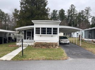 76 Blue Spruce Ln #93, Hendersonville, NC 28739