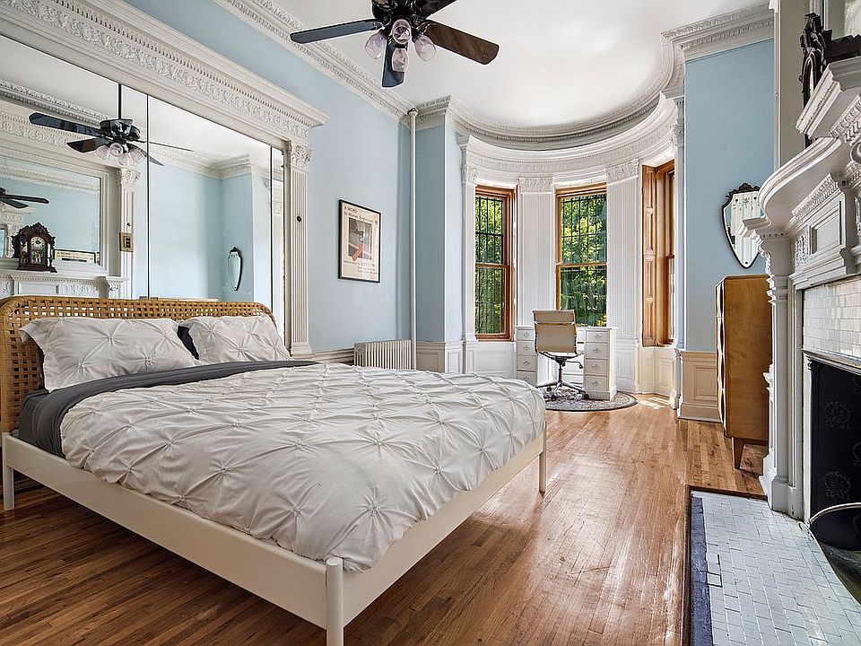 1st image of 102 Prospect Park W APT 1