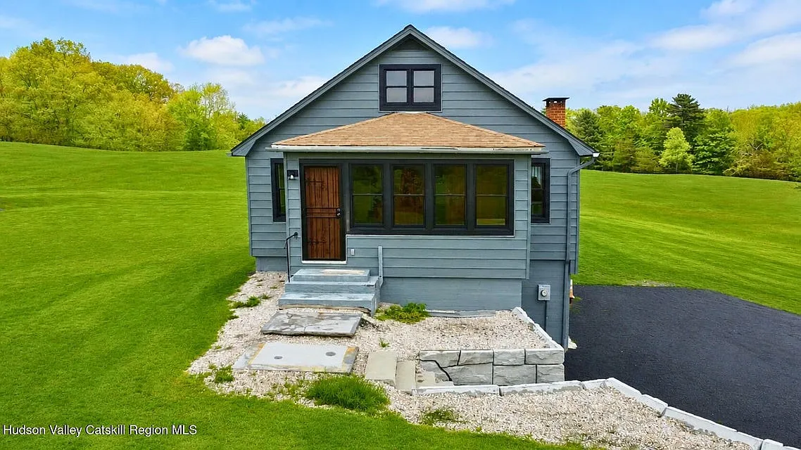 2 bed, 1800 sqft, $3,000 — Photo 2