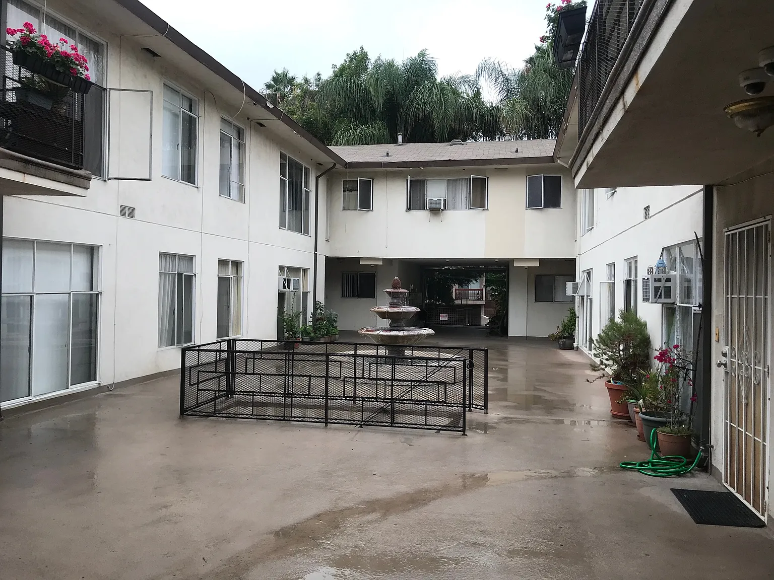 2 bed, $2,700 — Photo 2