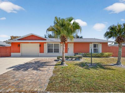 273 NE Orchard Street, Port Saint Lucie, FL, 34983
