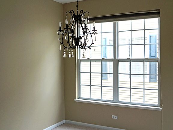 5th image of 161 Willow Blvd Unit 908-D