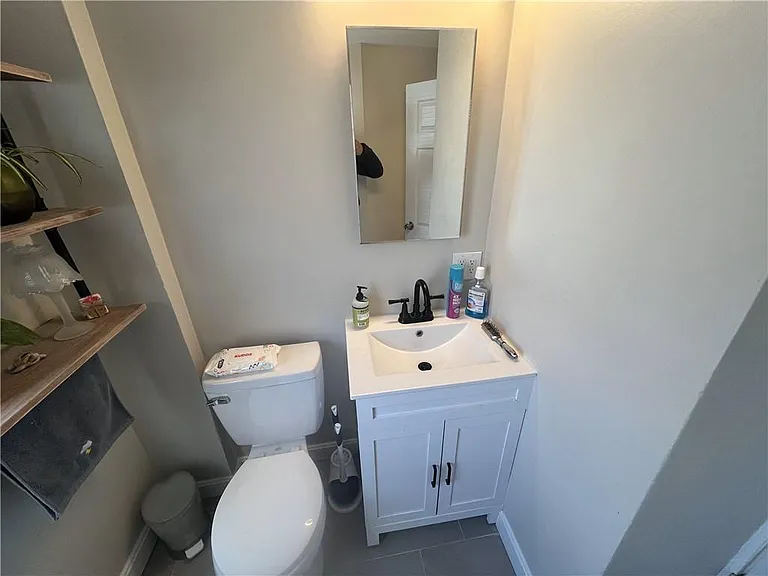 19 Joy St #2 — Photo 10