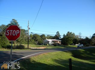 211 S Broad St, Winder, GA 30680