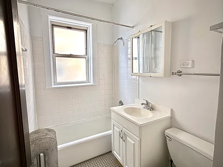 5618 N Kimball Ave #2C — Photo 12