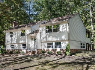 13708 Sutters Mill Cir, Midlothian, VA 23112