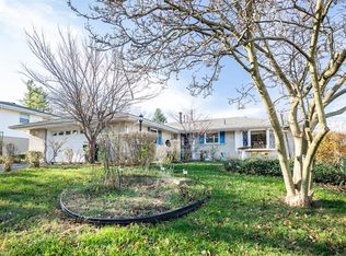 2724 Flowerstone Dr, Dayton, OH 45449
