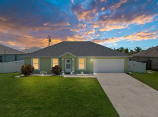 2752 SW Palace Ave, Port Saint Lucie, FL 34987