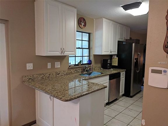 5th image of 37305 Orange Blossom Ln