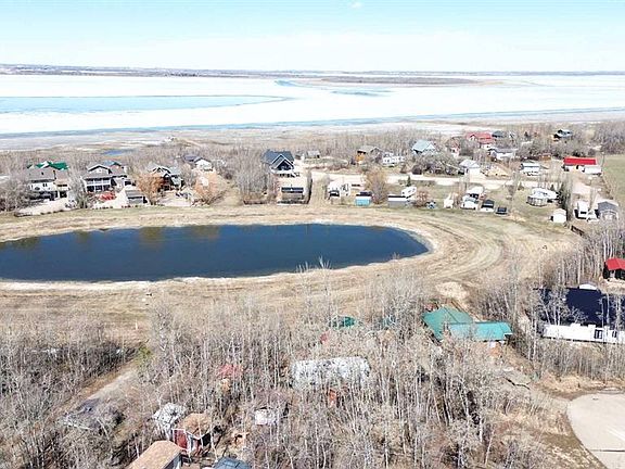 2nd image of 4 Aspen Crescent Rural Stettler #6