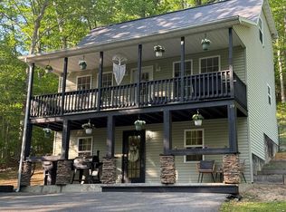 19 Lake Rd, Daniels, WV 25832