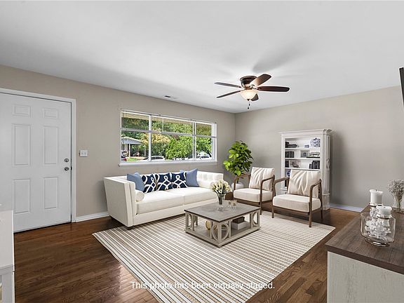 3rd image of 112 N Nolan Ave