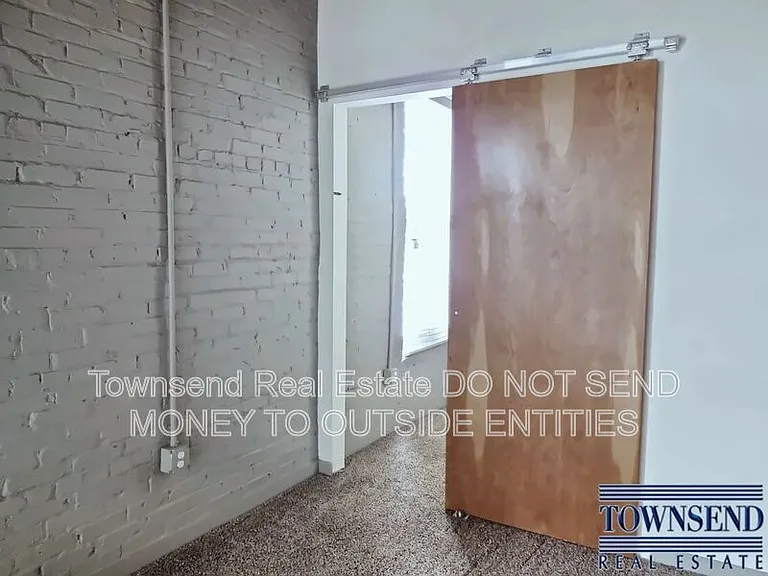 159 Maxwell St #200 — Photo 13