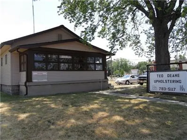 9 N 18th Ave, Beech Grove, IN 46107