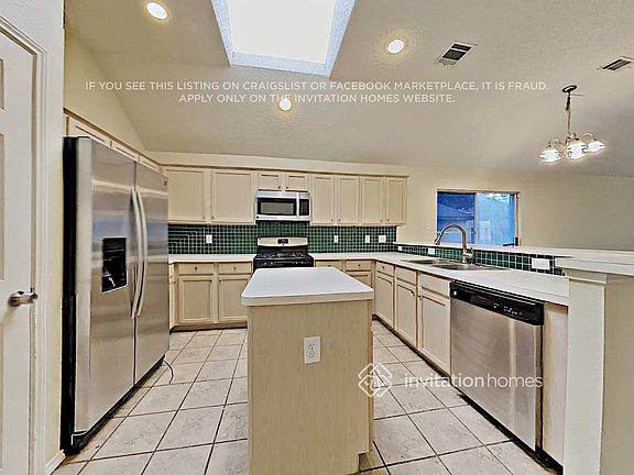 5th image of 7409 Armstrong Ln