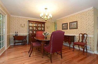 5th image of 3060 Hartswood Dr