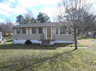 231 7th St, Yanceyville, NC 27379