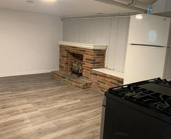 2906 Grindon Ave #BASEMENT — Photo 2