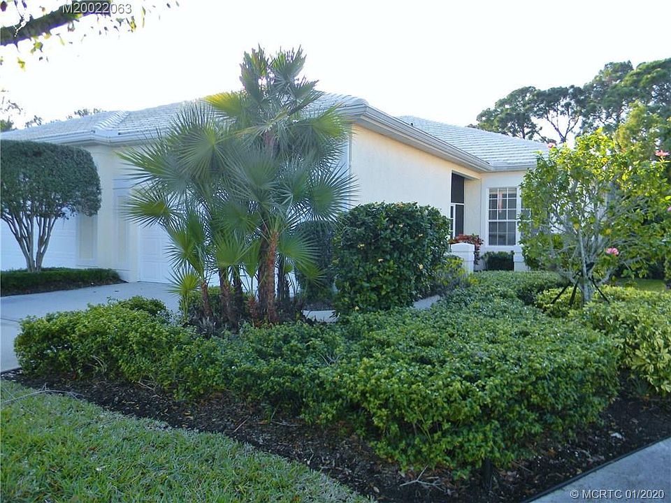 1st image of 1900 SW Willowbend Ln