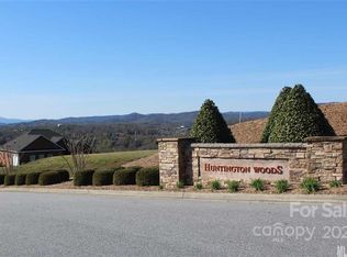 Huntington Woods St SE, Lenoir, NC 28645