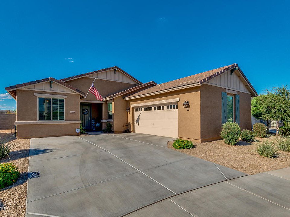 1st image of 15884 W Banff Ln