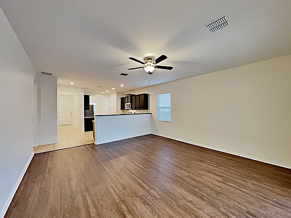 2nd image of 14177 N Stone Pendant Way