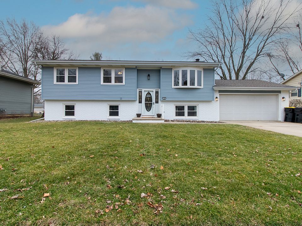 108 Sandra Ln, Normal, IL 61761 Zillow