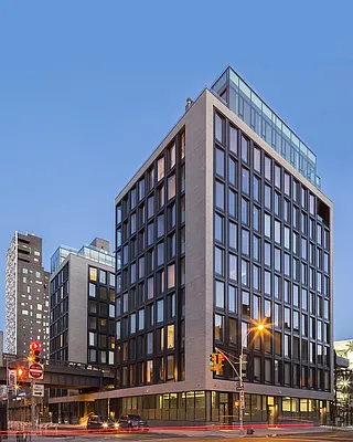 Rented by Level Group | media 22