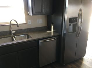 3005 9th St NW, Minot, ND 58703