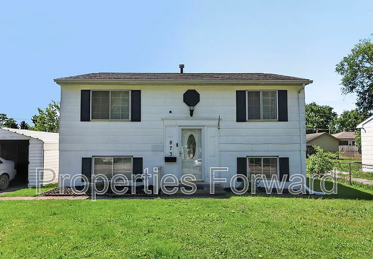 873 Allison Dr — Photo 1