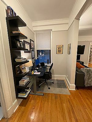 4th image of 105 W 55th St APT 3F