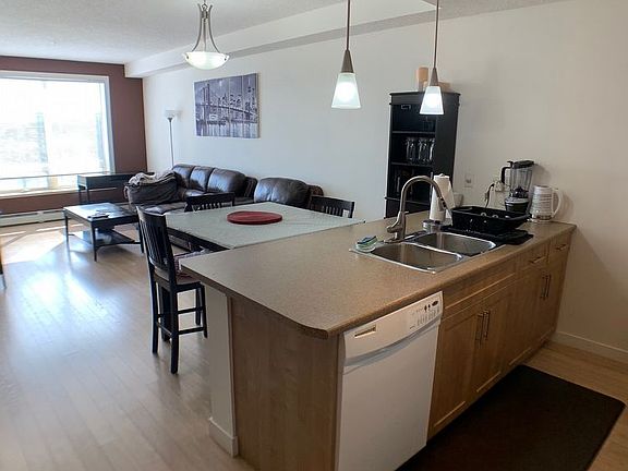 3rd image of 135 B Sandpiper Rd #3316